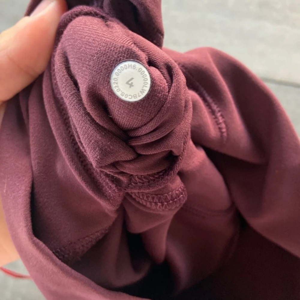 ** SOLD ** NWT Lululemon Align Shorts 4 - Picture 5 of 5